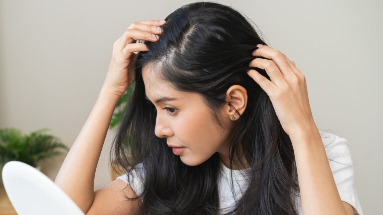 Hairstyles and Haircuts to Restore Volume to Thinning Hair