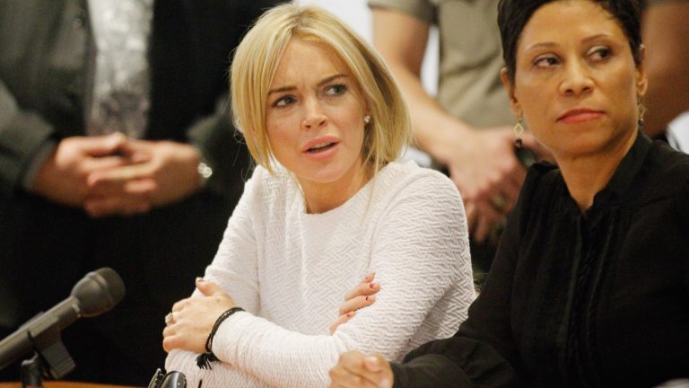 Lindsay Lohan's Controversial Court Outfit is an Unforgettable Throwback