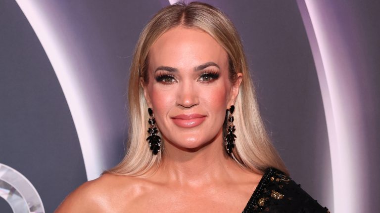 Carrie Underwood's Breathtaking Hair Makeover