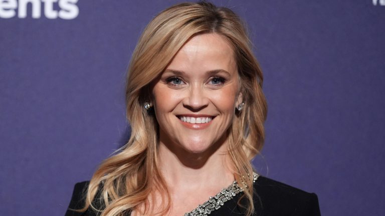Reese Witherspoon's Jaw-Dropping Hair Makeover