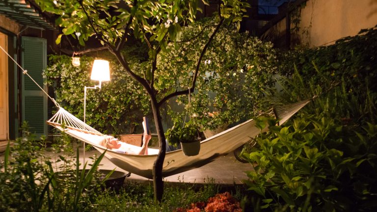 Five Top Nostalgic Books to Enjoy in Summer 2025