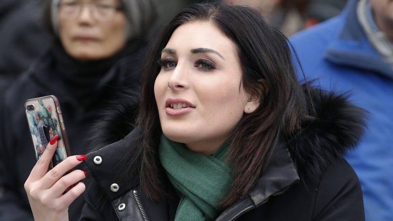 How Laura Loomer's Appearance Has Evolved Over the Years: Insights from Our Plastic Surgeon