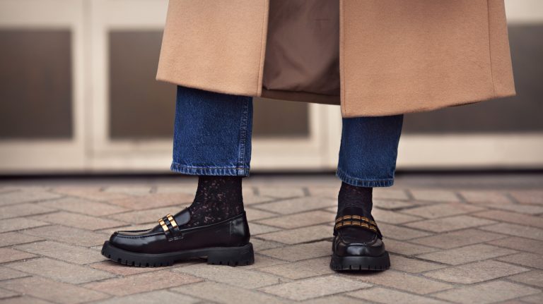 A Guide to Matching the Ideal Shoes with Every Pant Style