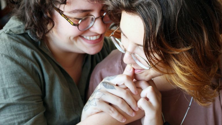 The Intimate Proposal Trend: A Personalized Approach to Celebrating Relationship Milestones