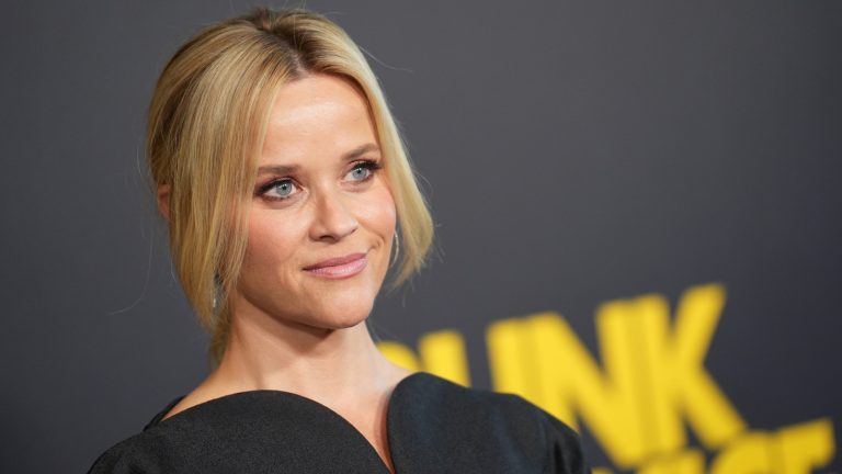 5 Reese Witherspoon Bang Hairstyles to Inspire Your Next Haircut
