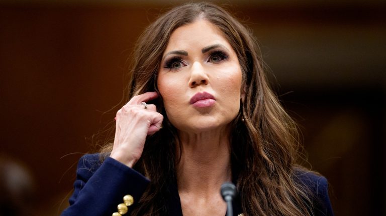 <ol>
<li>Five Times Kristi Noem's Teen-Inspired Outfits Aged Her<br /></li>
<li>Kristi Noem: 5 Instances Her Teen Style Choices Added Years<br /></li>
<li>How Kristi Noem's Youthful Wardrobe Choices Aged Her: Five Examples<br /></li>
<li>Five Occasions Kristi Noem's Teenage Fashion Made Her Appear Older<br /></li>
<li>When Dressing Like a Teenager Made Kristi Noem Look Older: Five Instances</li>
</ol>