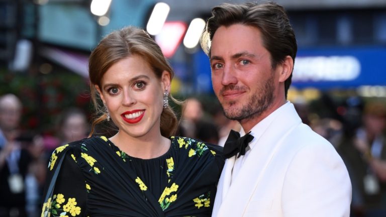 Clear Signs Princess Beatrice's Marriage Is in Trouble