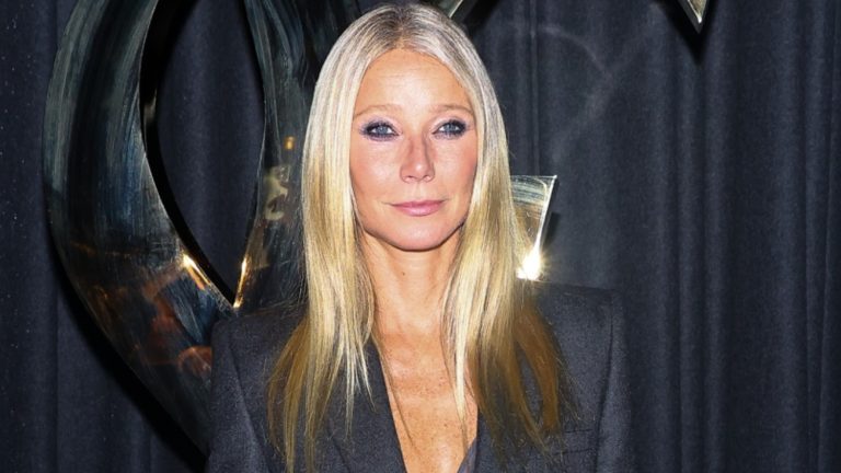 Celebrities Stuck in '90s Makeup Trends